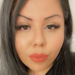 Meet your Posher, Natasha